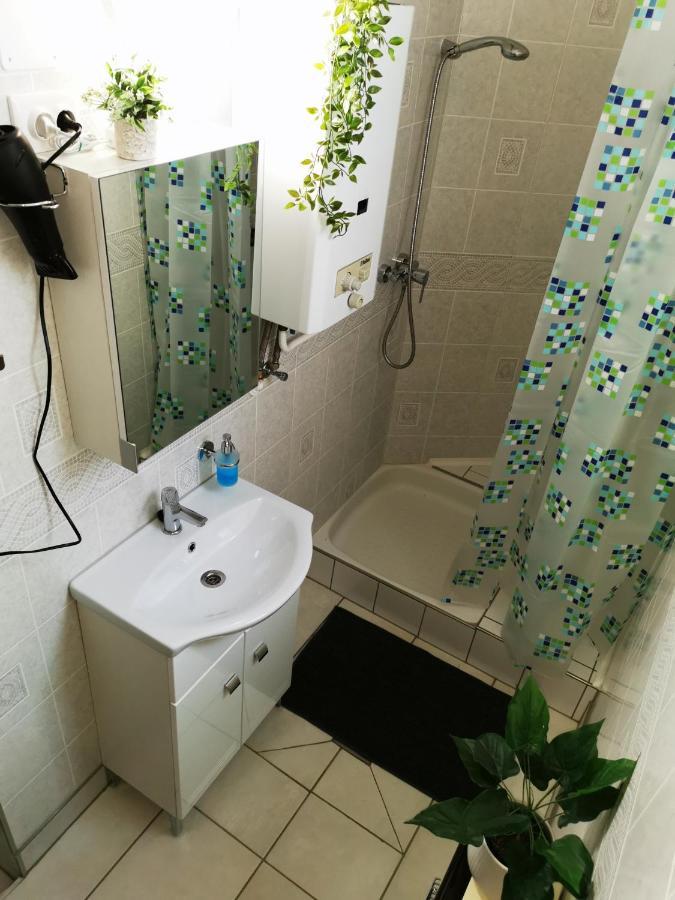 Lehel Apartman Кестхей Экстерьер фото